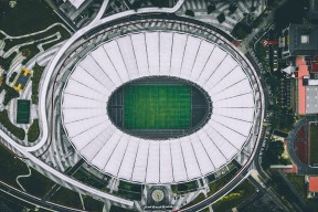 IM电竞官网下载-从败北老鹰到问鼎冠军，西亚卡姆的逆袭之路引发热议